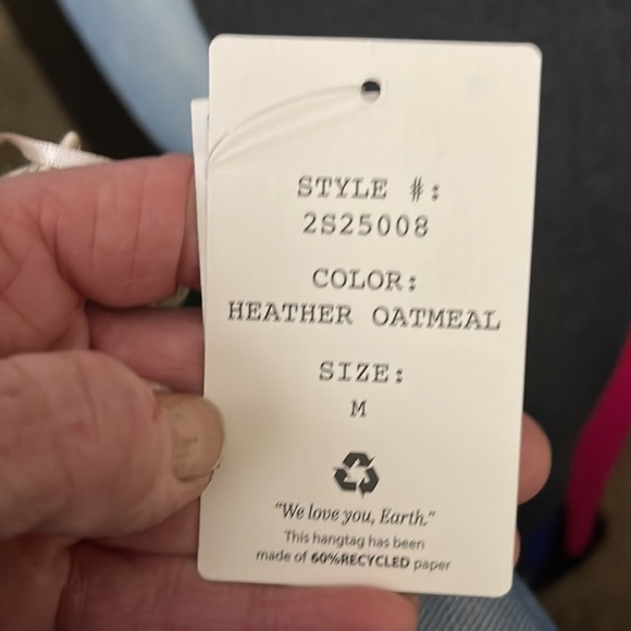 Spring sweater - Picture 4 of 5